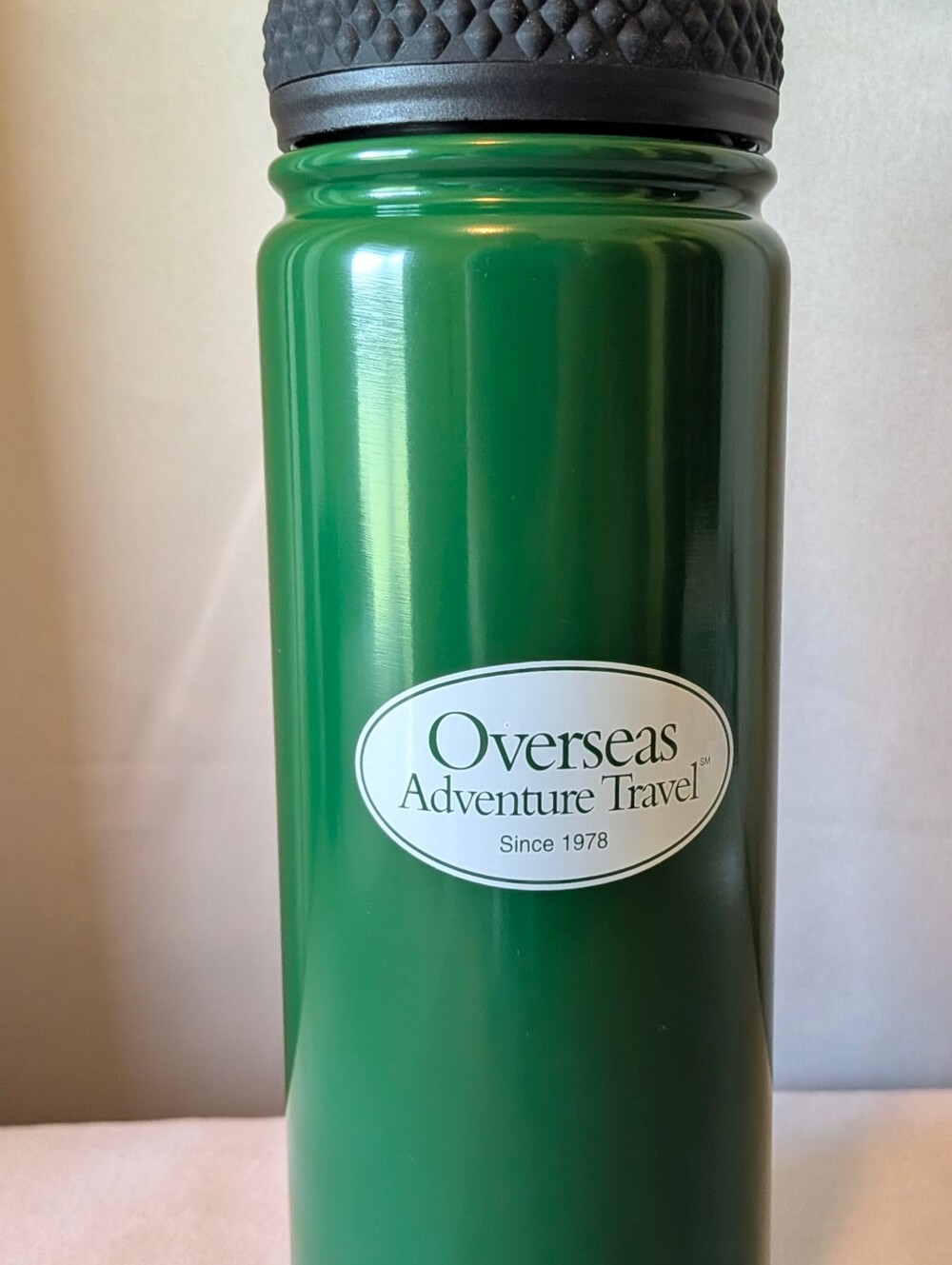 Overseas Adventure Travel OAT Safari Travel Water Bottle Green
